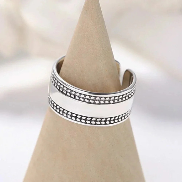 Minimalist 925 Sterling Silver Leaf Wide Ring Band Vintage Silver Ring - Picture 5 of 6